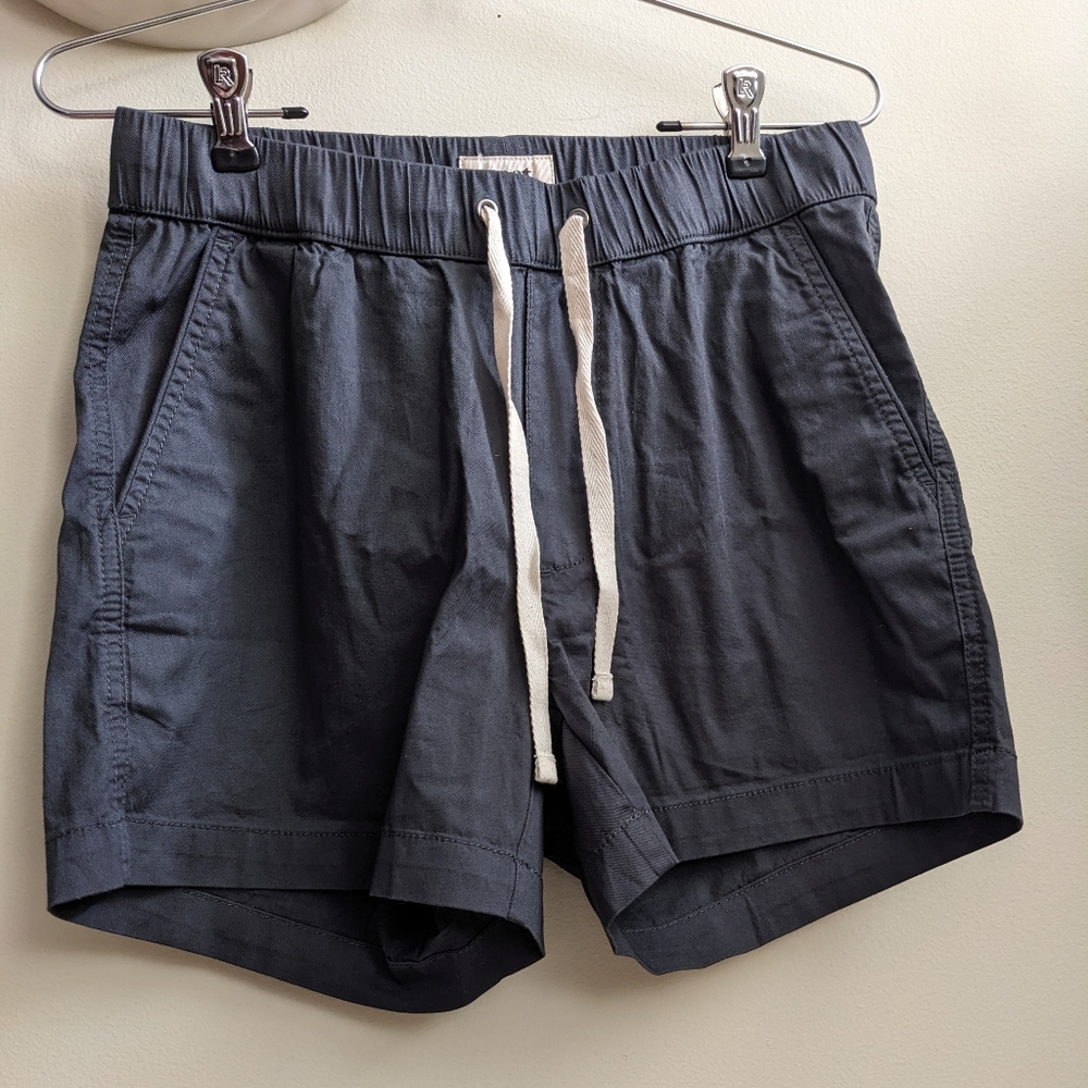 Pact Women's Daily Twill Gray Shorts